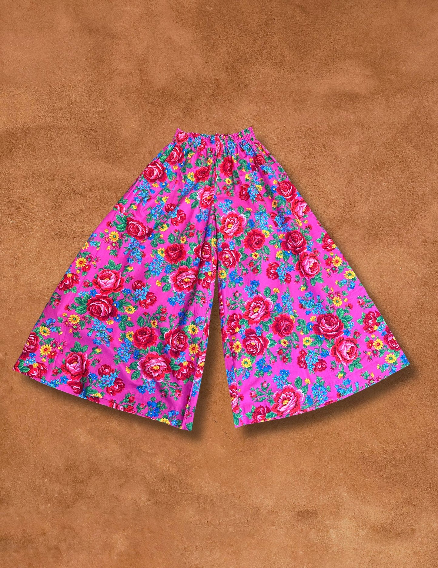 + Limited Edition Wide Leg Pant - Pink Sáanii Rose +