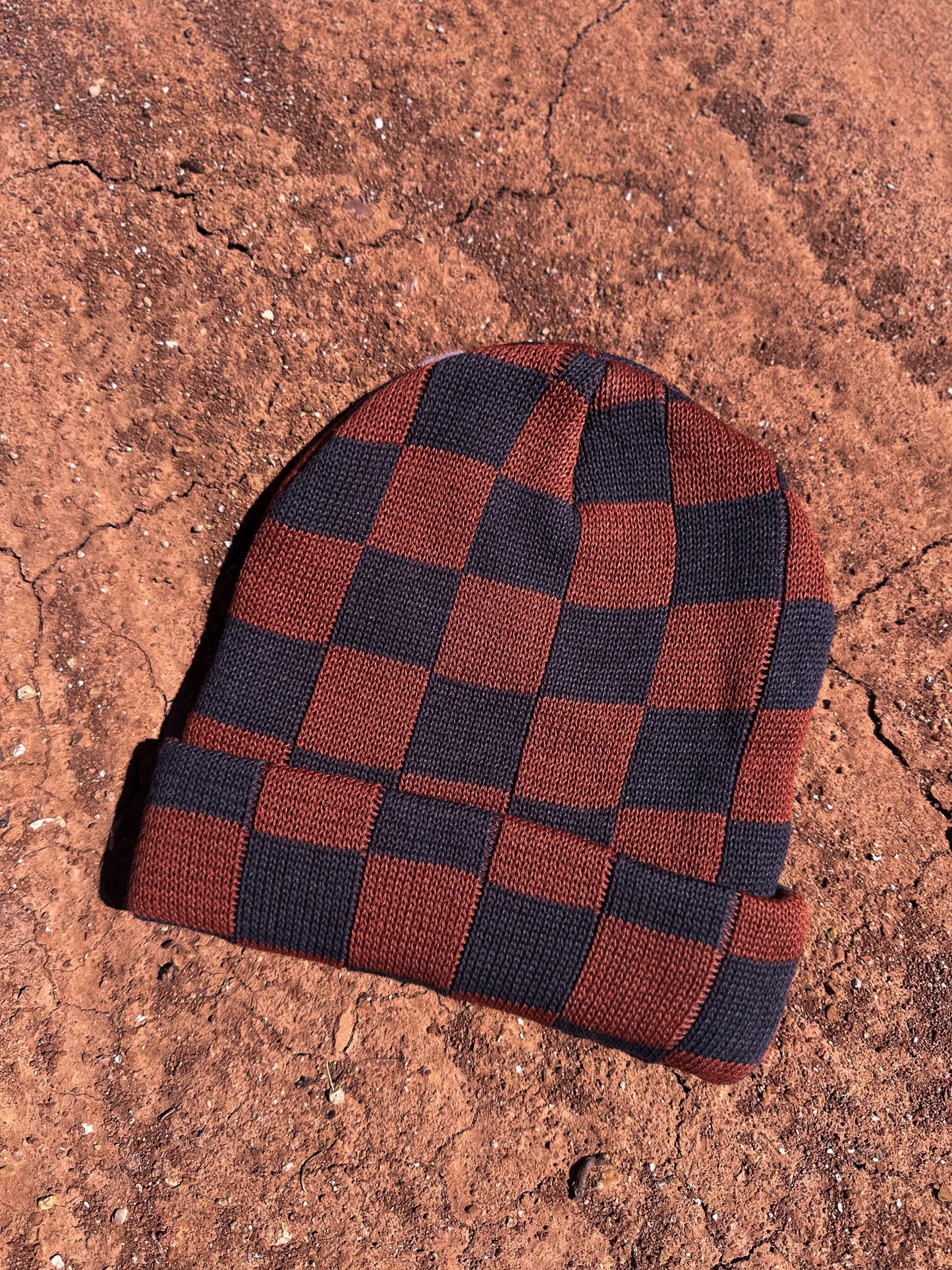 4KINSHIP Checkered Beanie