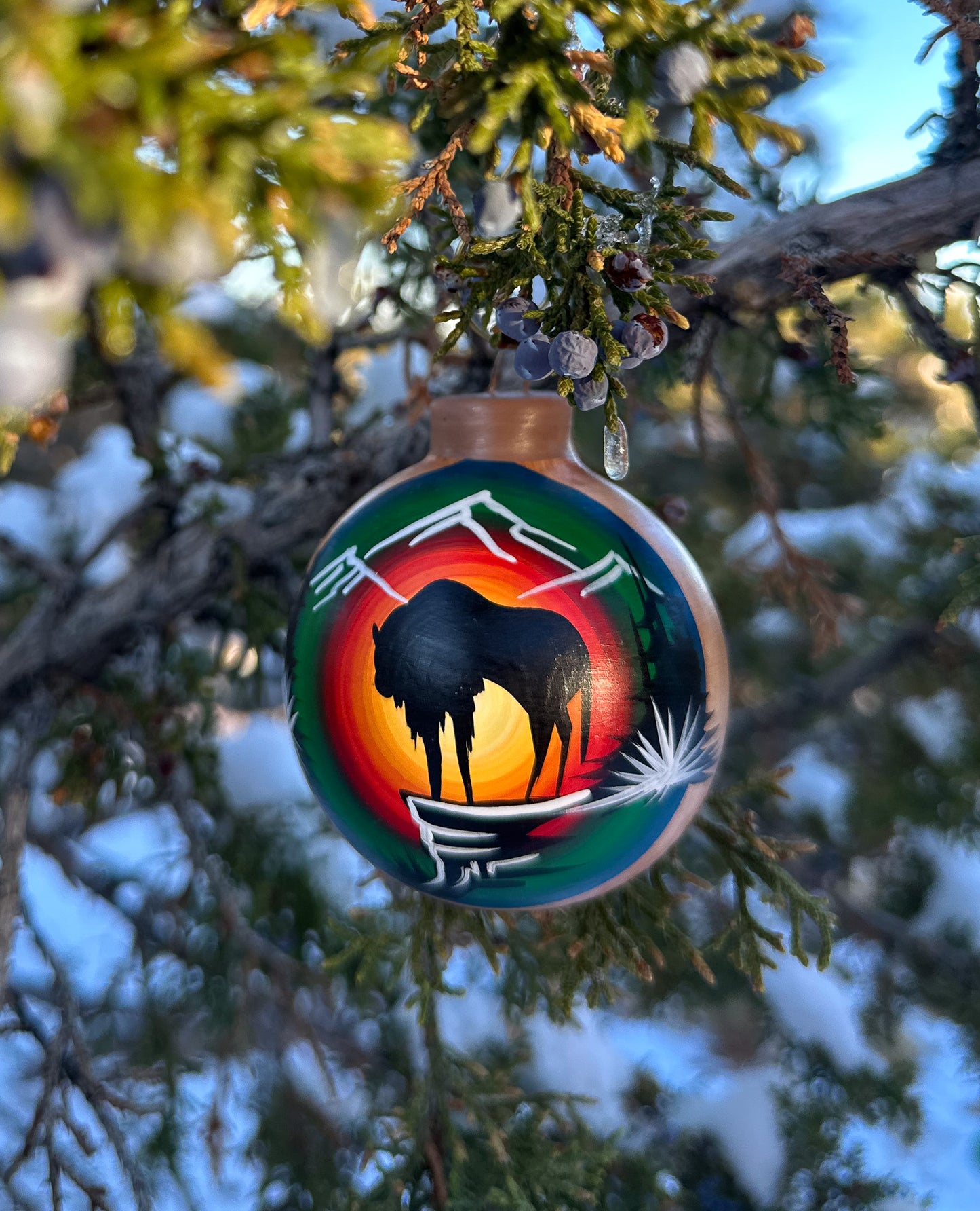 Navajo Made Handpainted Clay Ornaments-Buffalo (Ayaaní)