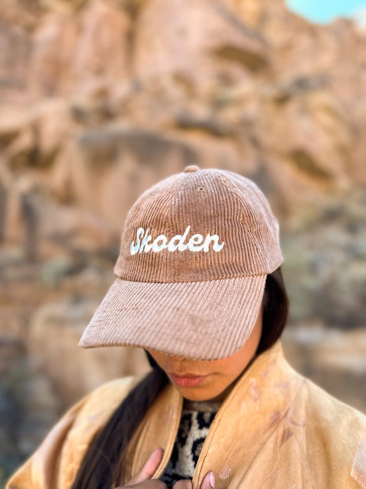 4KINSHIP SKODEN Cordoroy Hat -Tan