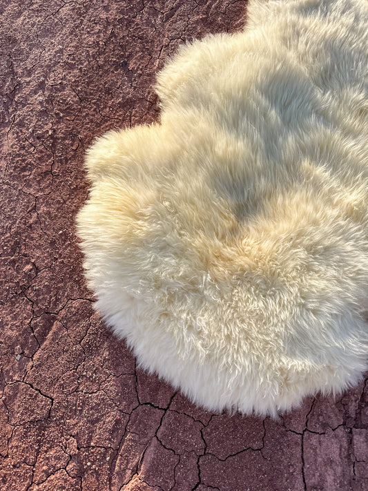 Sheepskin Hide- Dia