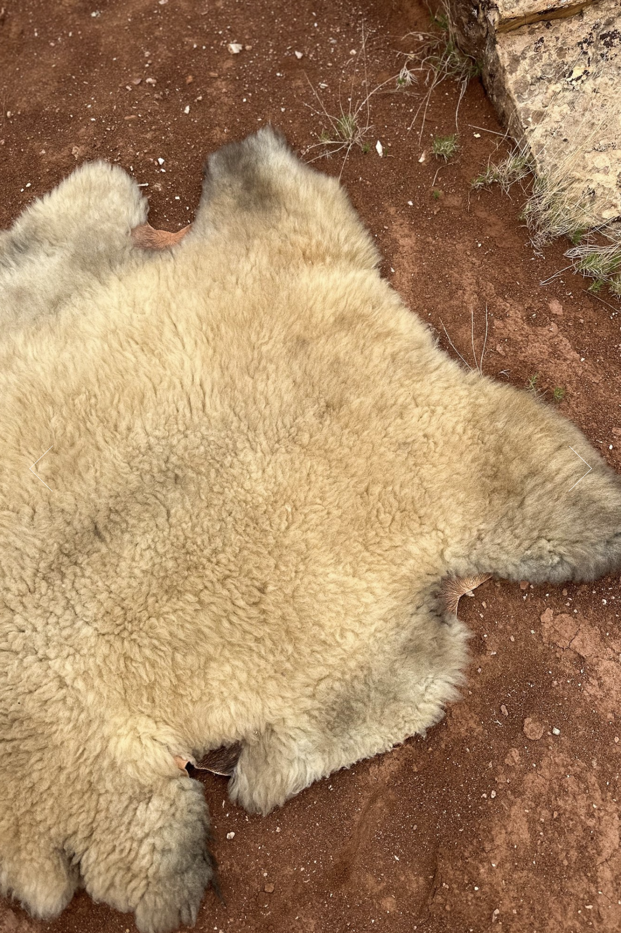 Bark Tanned Sheepskin-Maska