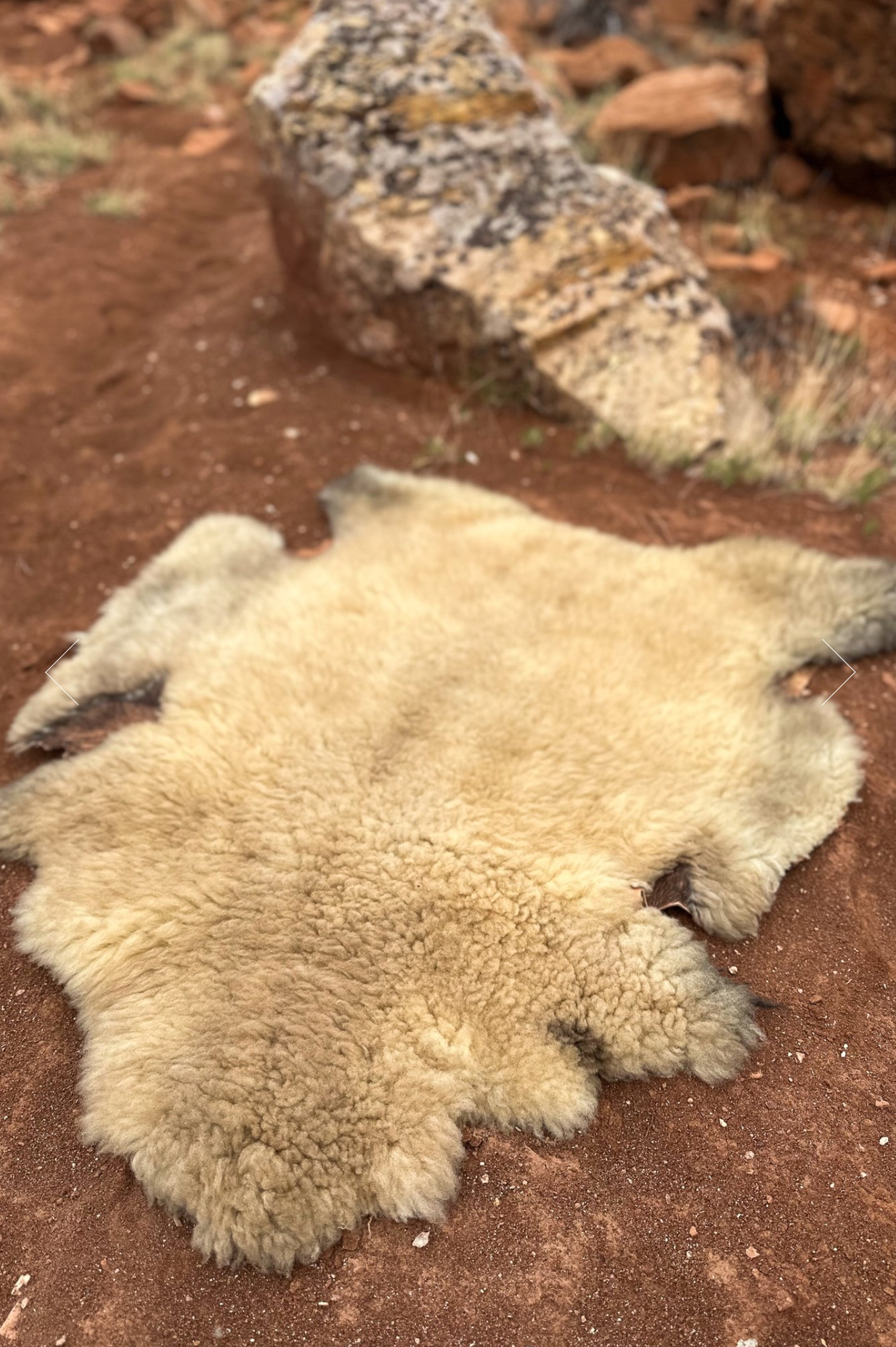 Bark Tanned Sheepskin-Maska